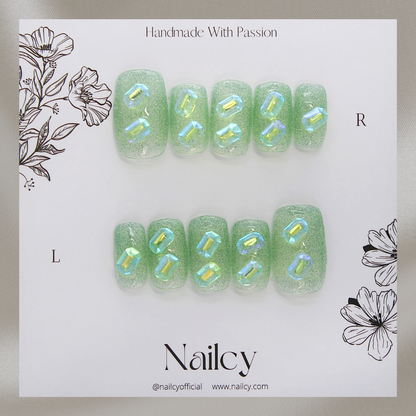 Uñas Press-On Glossy Green Foto de Producto